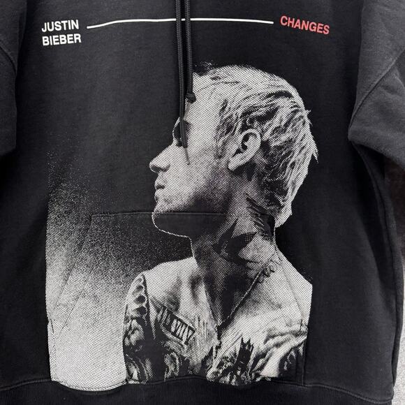 Justin Bieber Changes Hoodie Graphic Sweatshirt Size S Black Licensed H&M Rare - Picture 2 of 9
